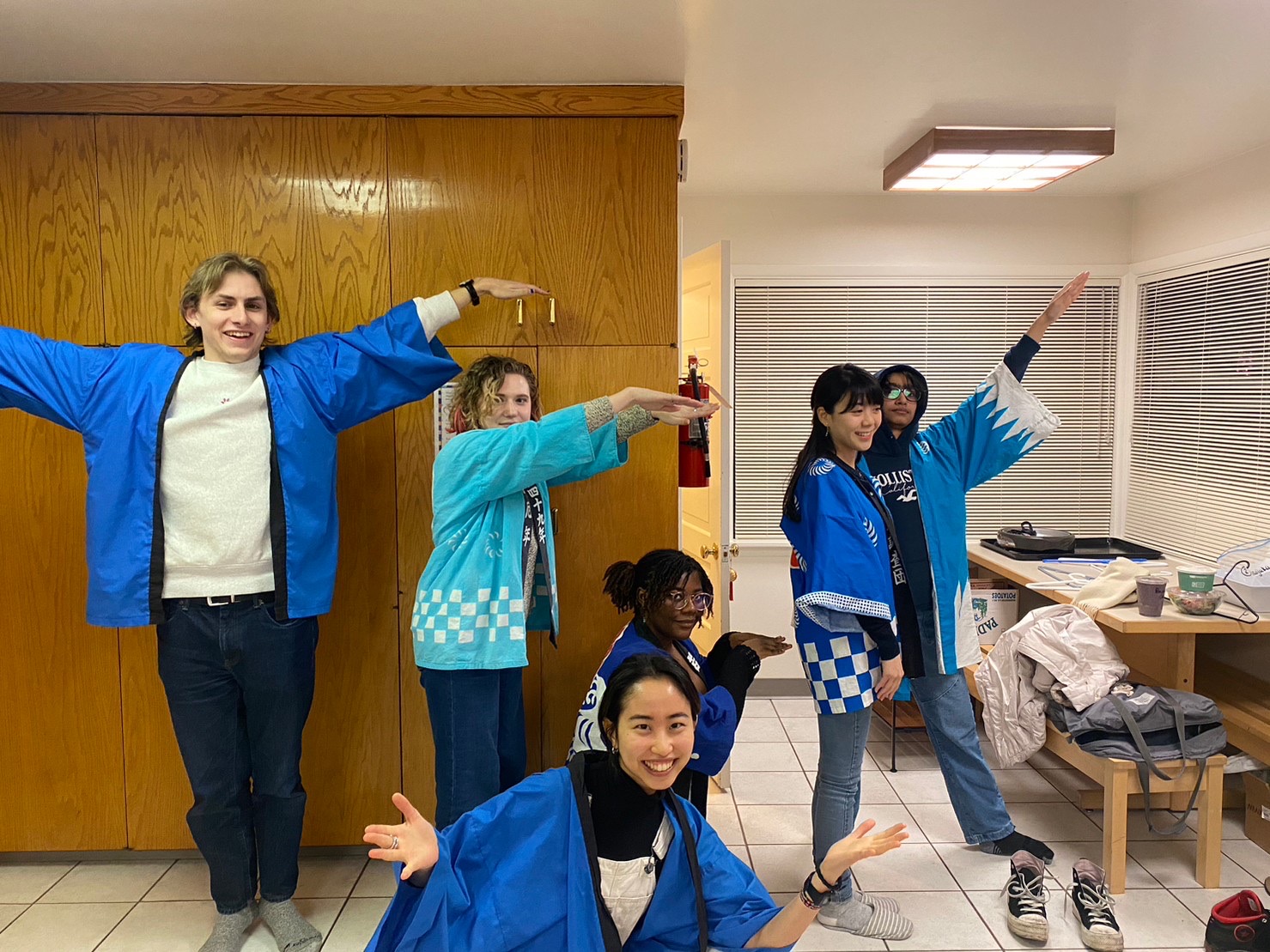 Ashtin Sampson and other students posing,
