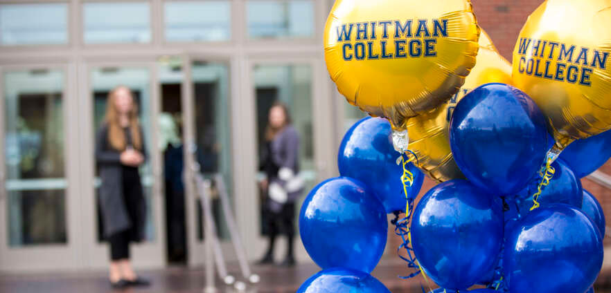 Whitman balloons in front of Reid Campus Center.