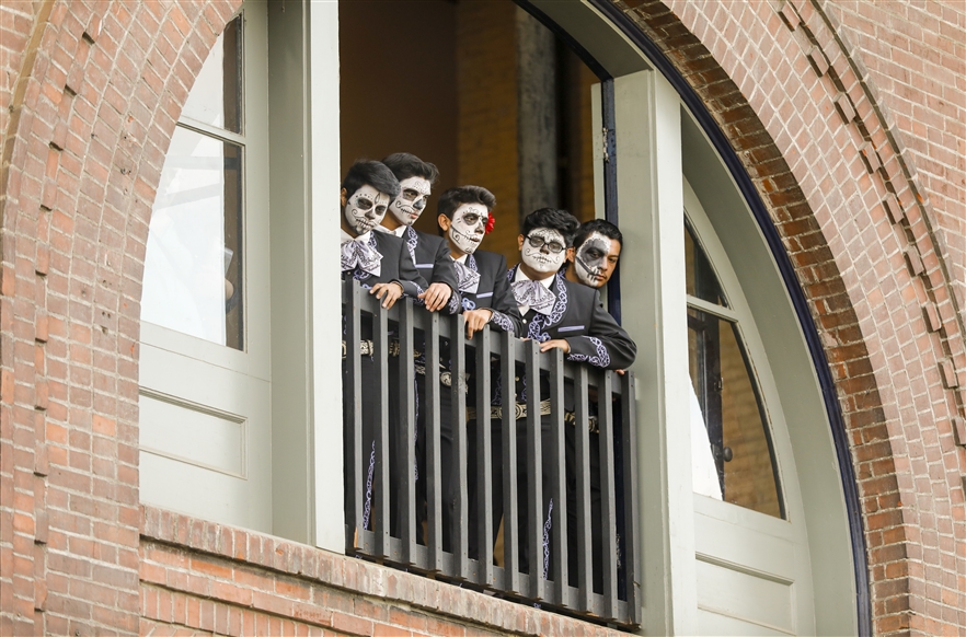 Dia de los Muertos community festival