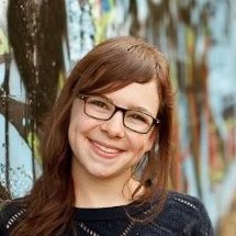 Headshot of Ali Holmes '16