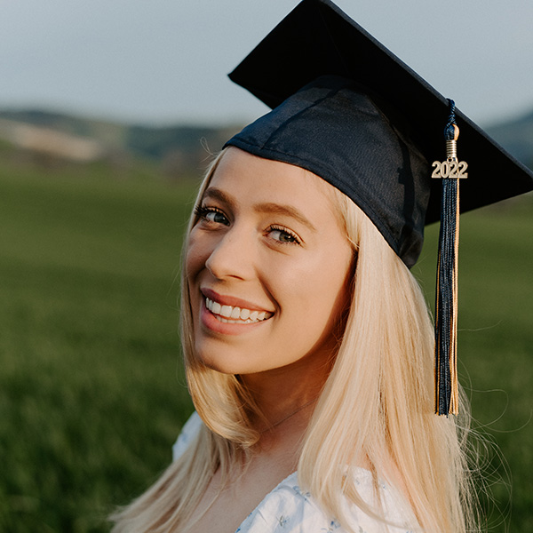 Chloe Young ’22