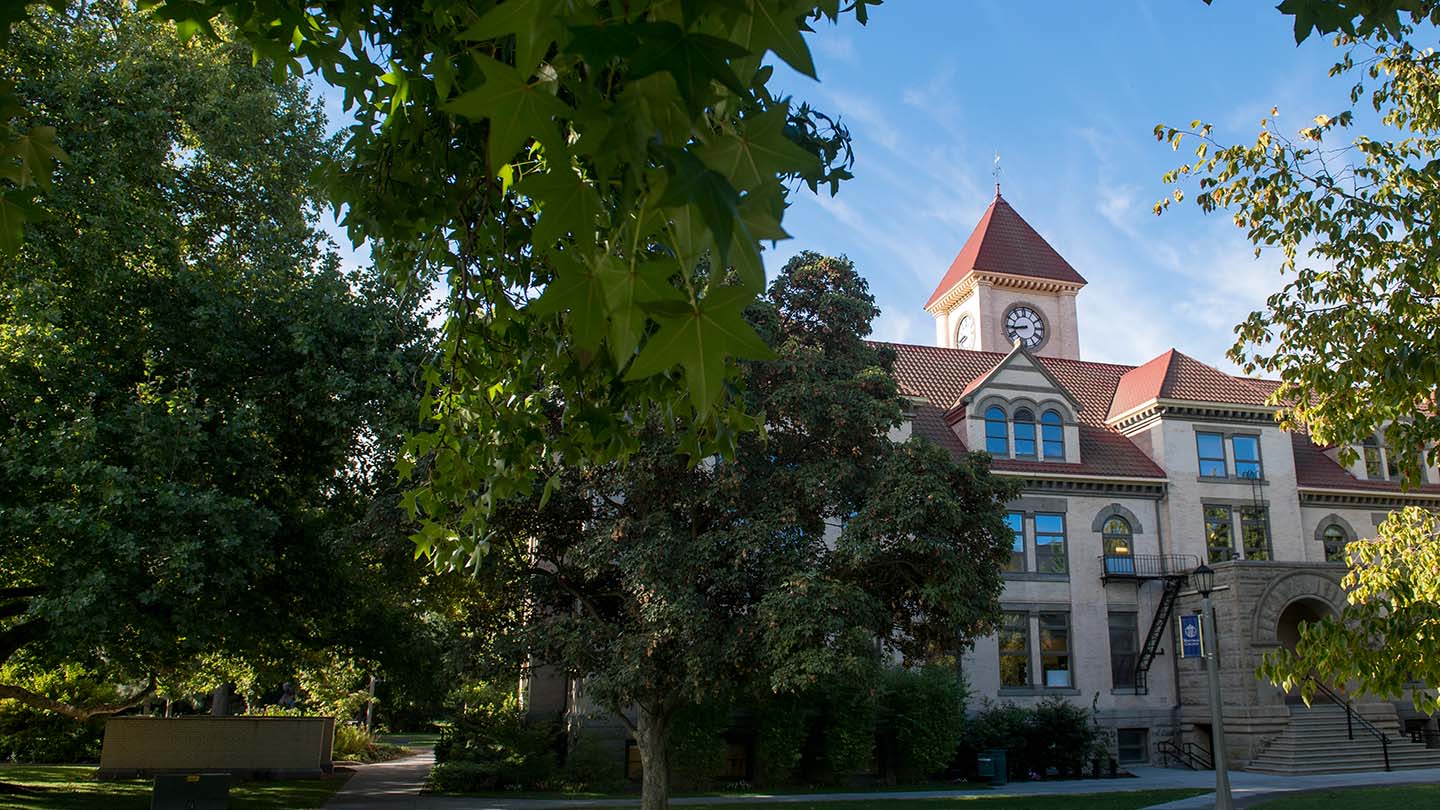 Whitman College Memorial Building