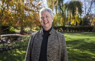 Dr. Kathleen Murray