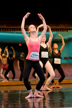 Dancers Bending their Knees