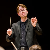 Whitman College orchestra conductor Paul Luongo