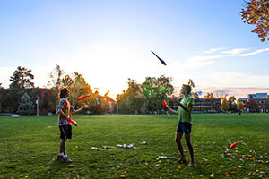 Students juggling on Ankeny field
