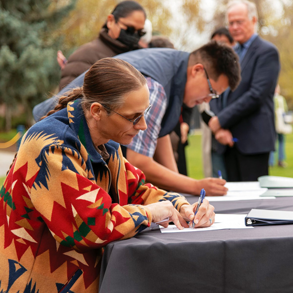 The signing the MOA with the CTUIR