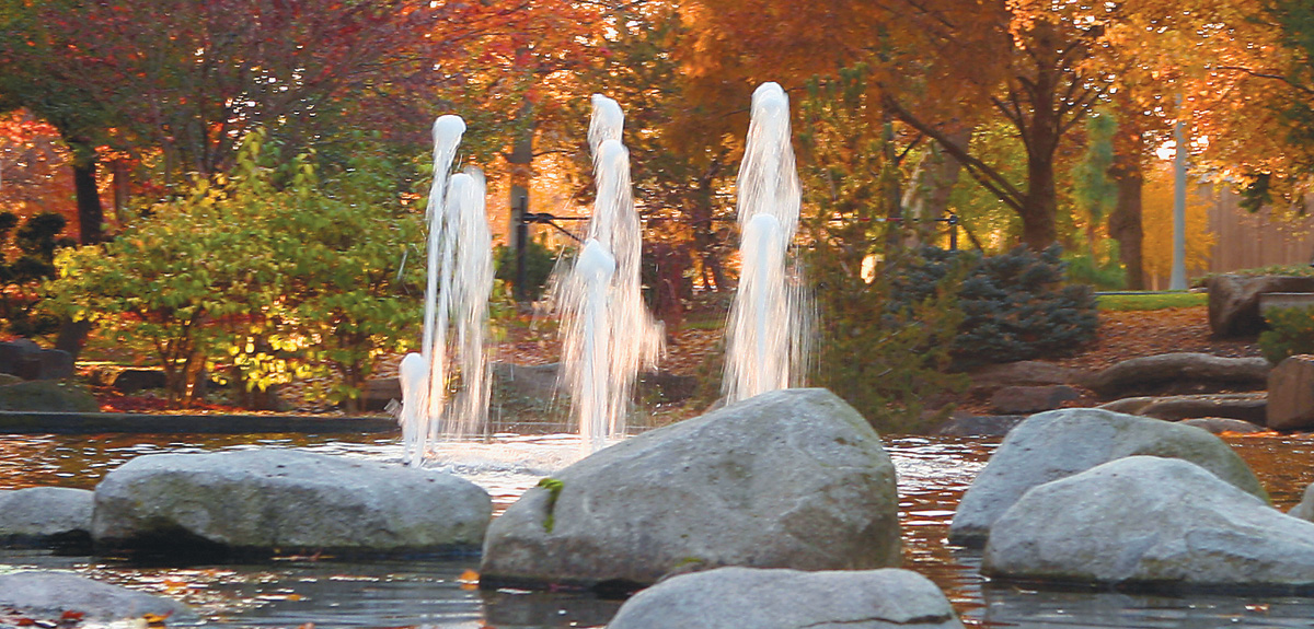 Lakum Dukum water fountains