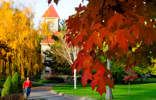Whitman Campus in Fall - The Princeton Review