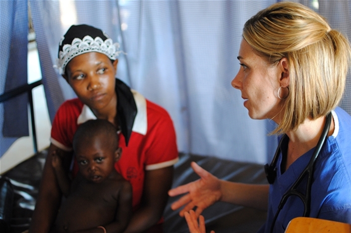 Stephanie Van Dyke with an Engeye Clinic patient