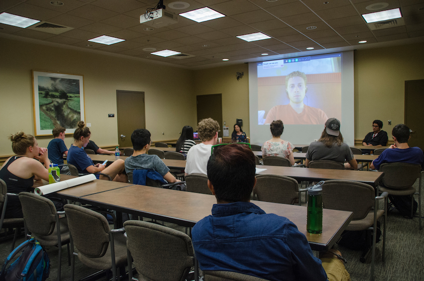 Students get a leg up about how to pursue technology internships and jobs.