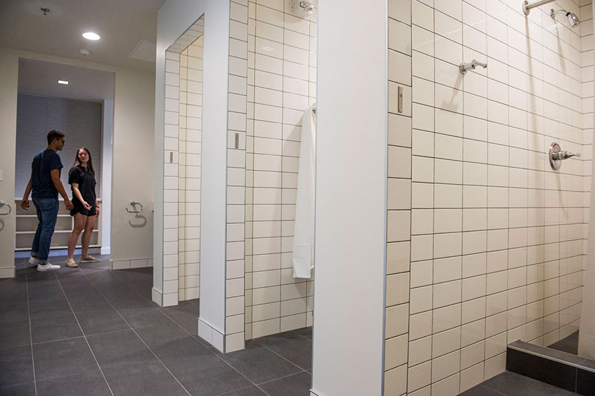 An interior image of a bathroom in Stanton Hall.