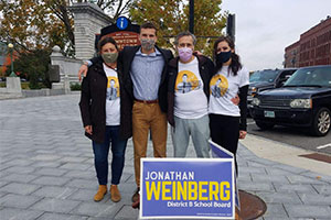 Weinberg and three family members campaign in Concord, New Hampshire