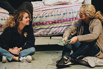 Kathryn Bogley ’15 and her mother Shauna Lilly Bogley ’83 in “The Comfort to Come.” Photo courtesy of Gesa Power House Theatre