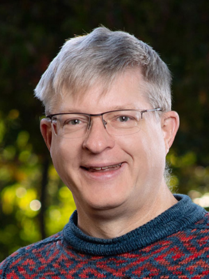 portrait of Brian Dott