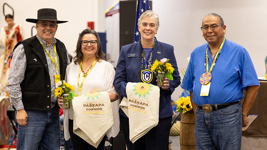 Tribal leaders and Whitman College representatives at the Powwow.