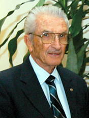 Louis Perry